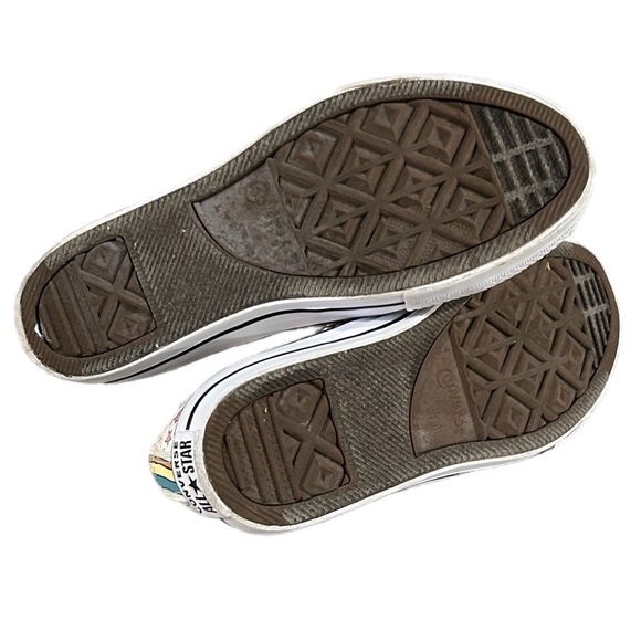 Converse Low Top All Star Chuck Taylors Lace Up Rainbows & Castles Shoes Sz 3 - Picture 6 of 6